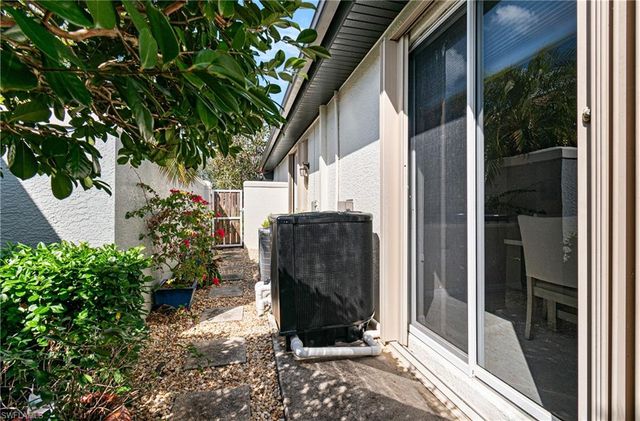 10633 Avila CIR, Fort Myers, FL 33913