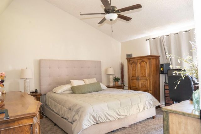 5310 W Sussex Way, Fresno, CA 93722