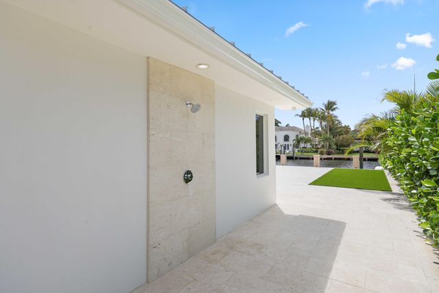 1102 Island Drive, Delray Beach, FL 33483