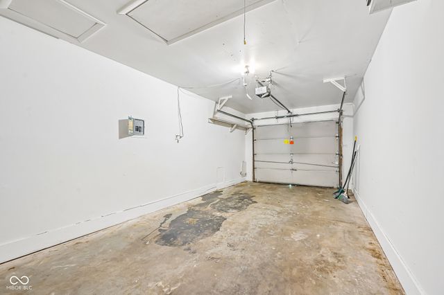 3724 Tudor Park Drive, Indianapolis, IN 46235
