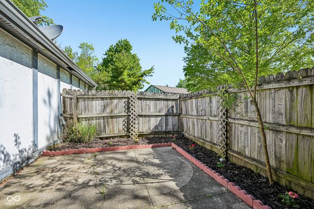 3724 Tudor Park Drive, Indianapolis, IN 46235