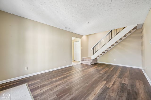 3724 Tudor Park Drive, Indianapolis, IN 46235