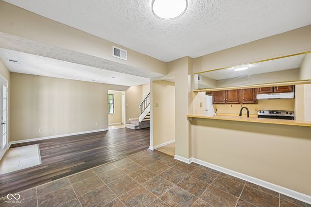 3724 Tudor Park Drive, Indianapolis, IN 46235
