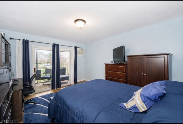 580 Bloomfield Ave 11B, West Caldwell Twp., NJ 07006