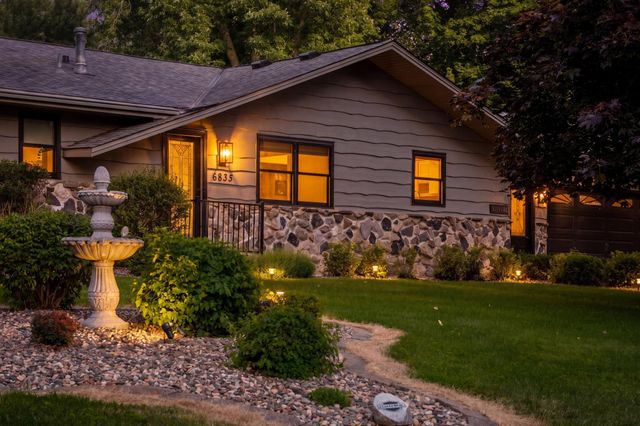 6835 Rosemary Road, Eden Prairie, MN 55346
