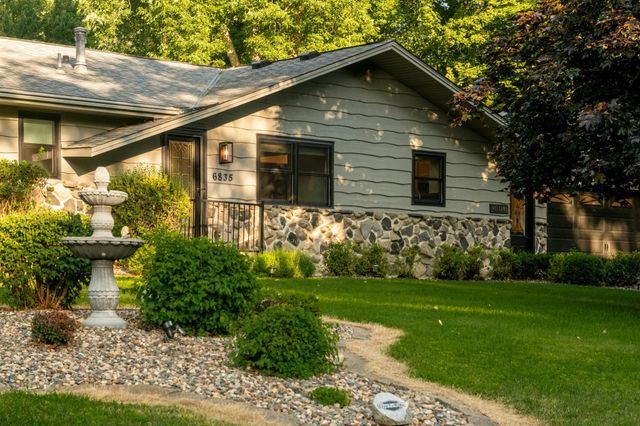 6835 Rosemary Road, Eden Prairie, MN 55346