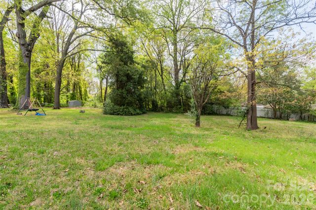 2019 Holly Street, Charlotte, NC 28216