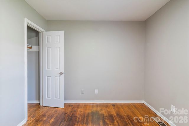 2019 Holly Street, Charlotte, NC 28216