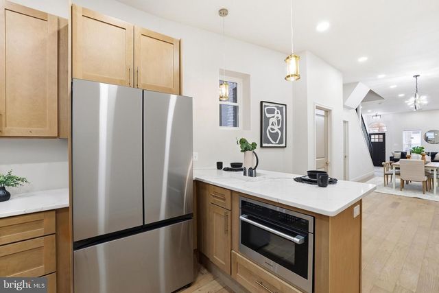 713 E 20TH ST, Baltimore, MD 21218