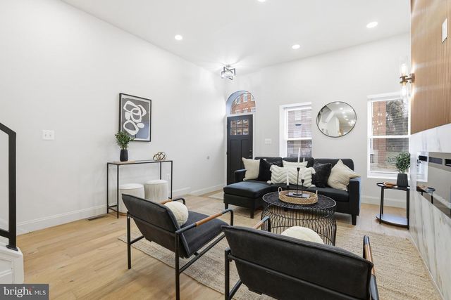 713 E 20TH ST, Baltimore, MD 21218