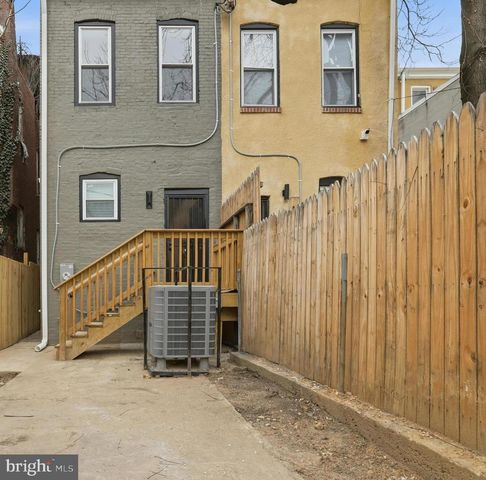 713 E 20TH ST, Baltimore, MD 21218