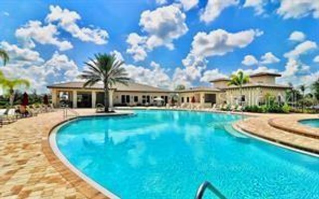 8205 GRAND ESTUARY TRAIL 202, Bradenton, FL 34212