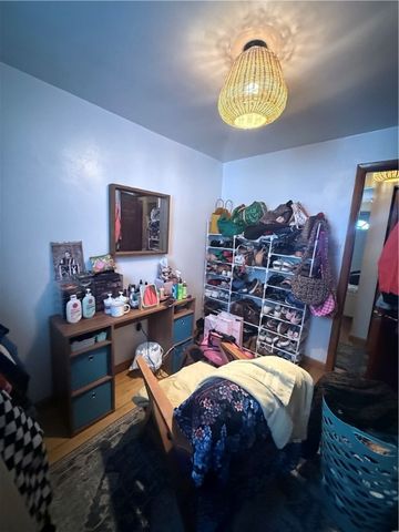 29 Janyce Dr, Hempfield Twp, PA 15601