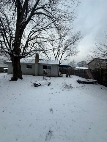 29 Janyce Dr, Hempfield Twp, PA 15601