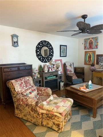 29 Janyce Dr, Hempfield Twp, PA 15601