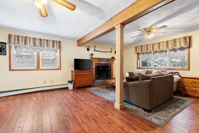 1 Alden Ave, Stoneham, MA 02180