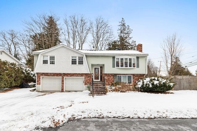 1 Alden Ave, Stoneham, MA 02180