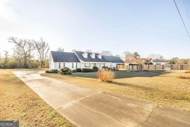 1940 Barrington Drive, Dublin, GA 31021