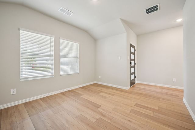 3041 Texoma Boulevard, Farmersville, TX 75442