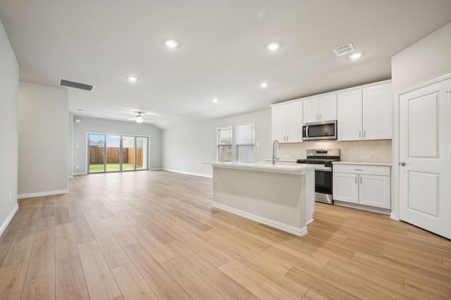 3041 Texoma Boulevard, Farmersville, TX 75442