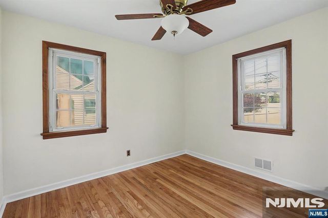 213 Baldwin Avenue, New Milford, NJ 07646