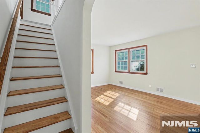 213 Baldwin Avenue, New Milford, NJ 07646
