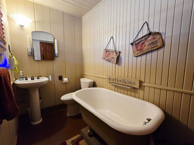 17375 Slack Road, Whitehouse, TX 75791