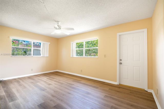 3645 SW Natura Avenue D, Deerfield Beach, FL 33441