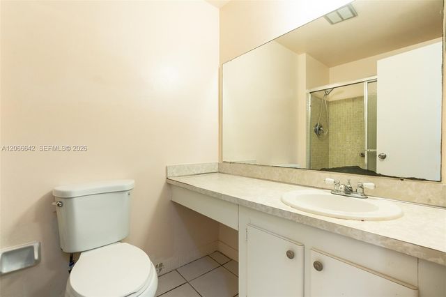3645 SW Natura Avenue D, Deerfield Beach, FL 33441