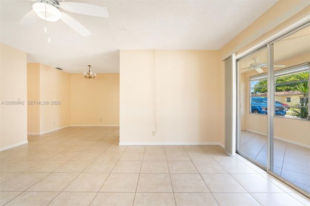 3645 SW Natura Avenue D, Deerfield Beach, FL 33441