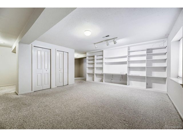 6808 Lupine Way, Arvada, CO 80007