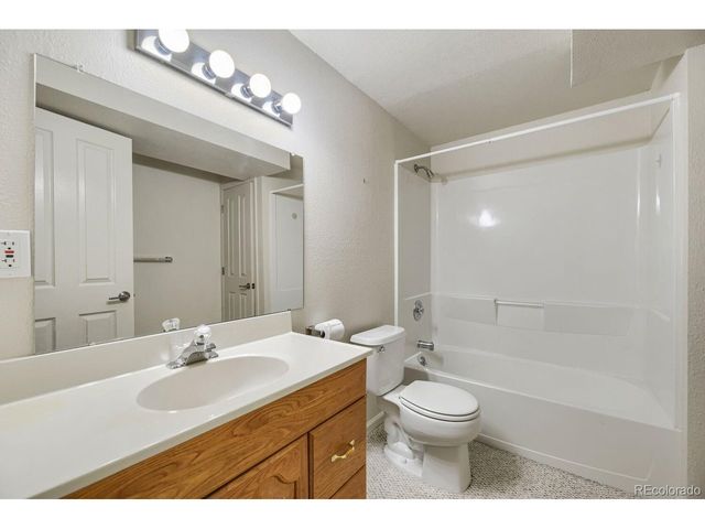 6808 Lupine Way, Arvada, CO 80007