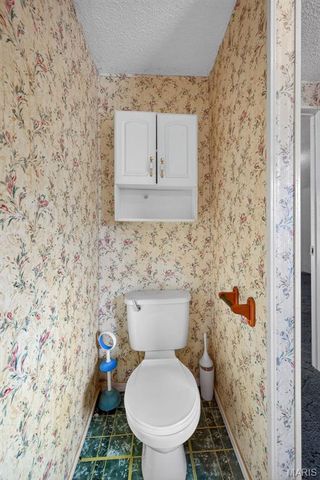 90 New Hope Road, Elsberry, MO 63343