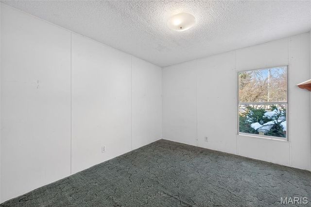 90 New Hope Road, Elsberry, MO 63343