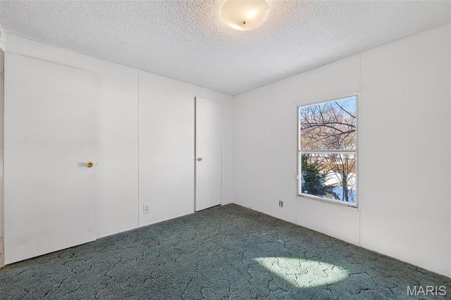 90 New Hope Road, Elsberry, MO 63343