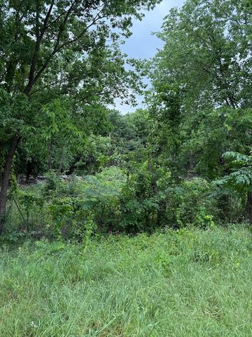 7419 Cottonwood Creek Road, Fort Worth, TX 76135