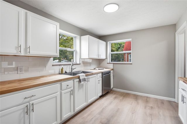 1546 Earlham Drive, Dayton, OH 45406