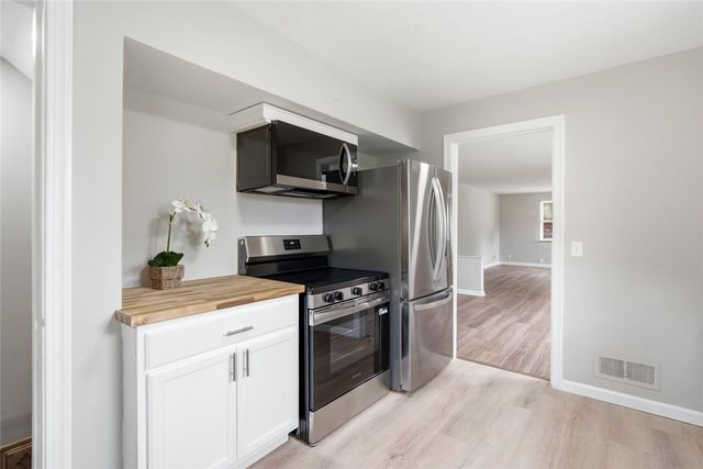 1546 Earlham Drive, Dayton, OH 45406