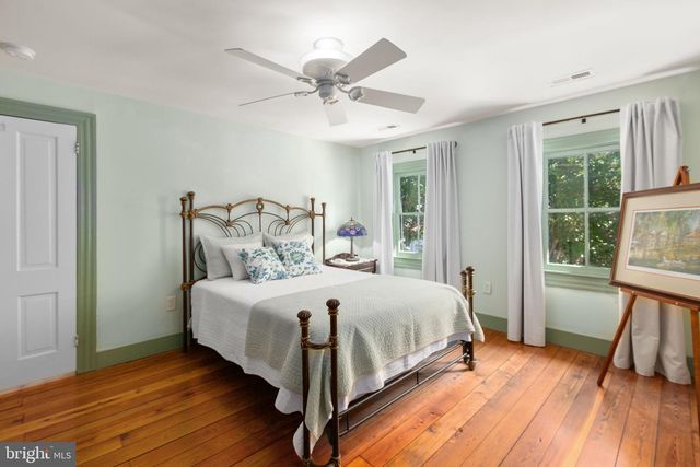 507 AMELIA ST, Fredericksburg, VA 22401