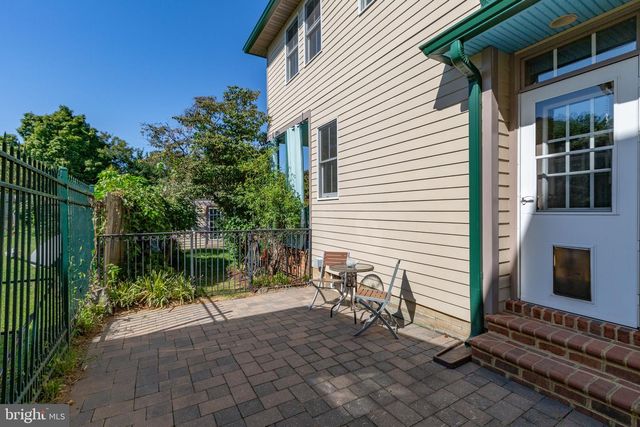 507 AMELIA ST, Fredericksburg, VA 22401