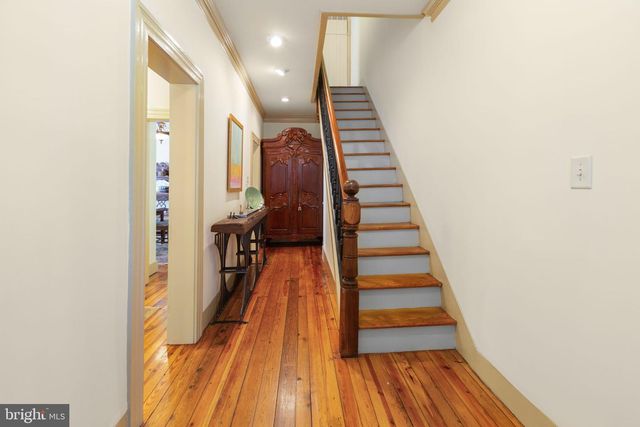 507 AMELIA ST, Fredericksburg, VA 22401