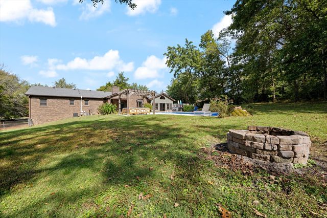 106 E Shady Trl, Old Hickory, TN 37138