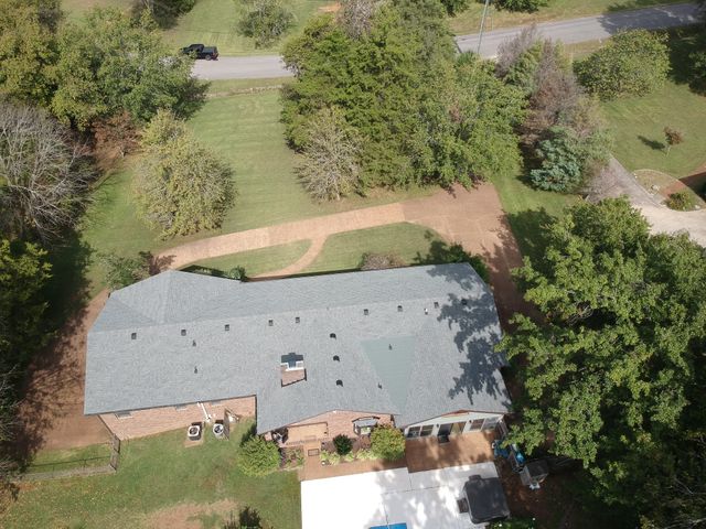 106 E Shady Trl, Old Hickory, TN 37138