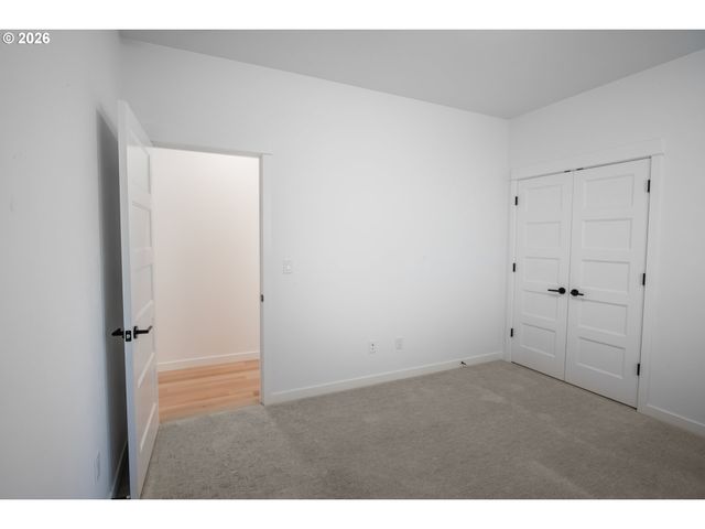 1023 LUPINE St, Springfield, OR 97477