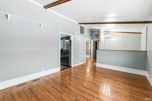 3127 Peddlers Village Road, Goshen, IN 46526