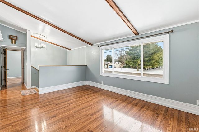 3127 Peddlers Village Road, Goshen, IN 46526