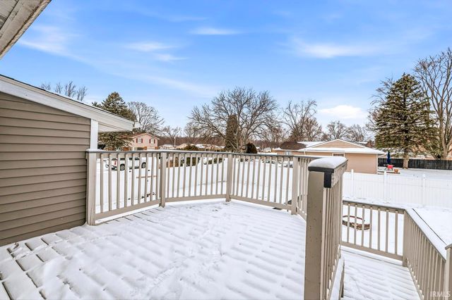 3127 Peddlers Village Road, Goshen, IN 46526