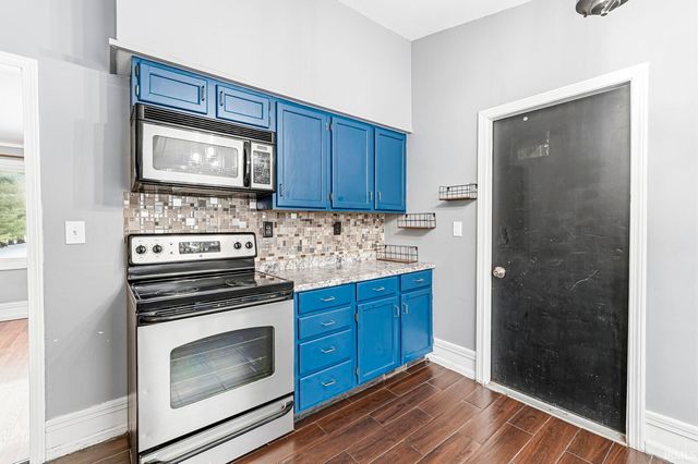 3127 Peddlers Village Road, Goshen, IN 46526