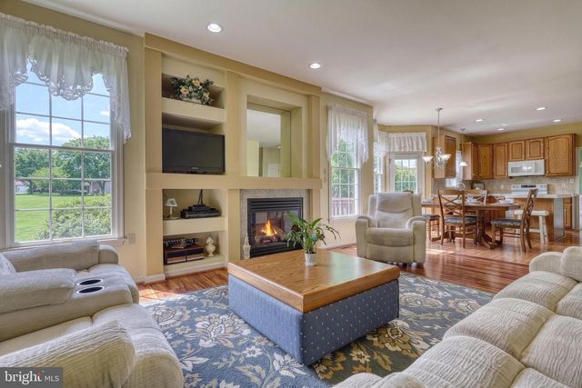 21 STONE RUN DRIVE, Mechanicsburg, PA 17050