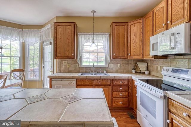 21 STONE RUN DRIVE, Mechanicsburg, PA 17050
